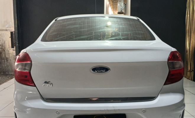 Ford Ka+ Sedan 1.0 SE/2019-5