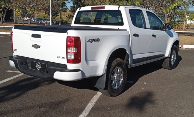 GM - Chevrolet S10 Pick-Up LS 2.8 TDI 4x4 CS Diesel 2015 Diesel-3