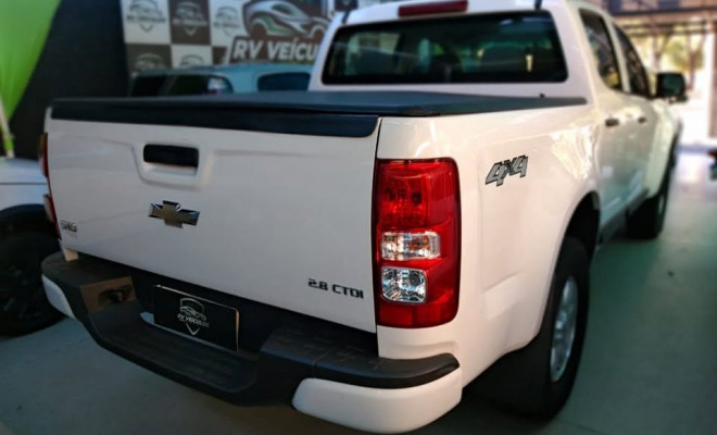 GM - Chevrolet S10 Pick-Up LS 2.8 TDI 4x4 CS Diesel 2016 Diesel-0