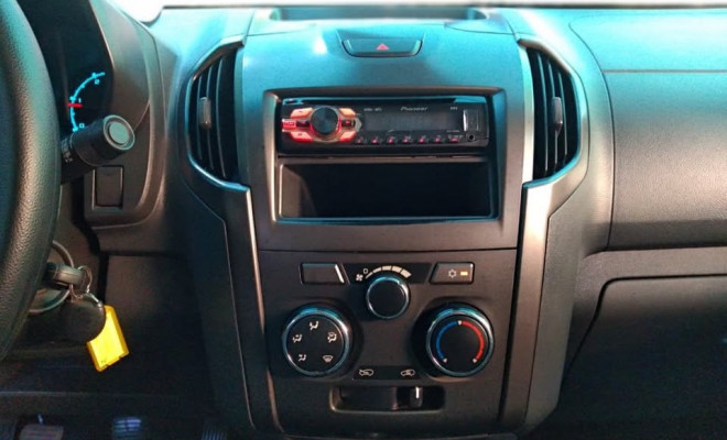 GM - Chevrolet S10 Pick-Up LS 2.8 TDI 4x4 CS Diesel 2016 Diesel-7