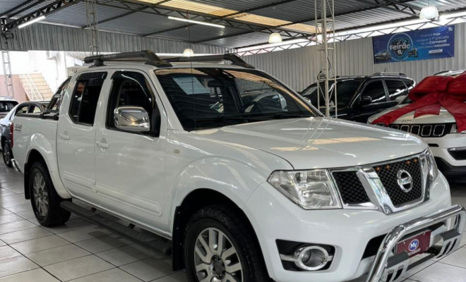 Nissan Frontier SL CD 4x4 2.5TB Diesel Aut 2015