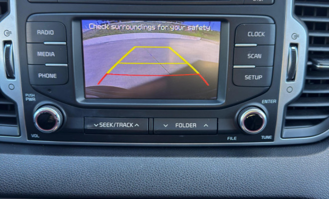 Sportage LX 2.0 Aut. 2017 – A SUV que une procedência, conforto e segurança!-17