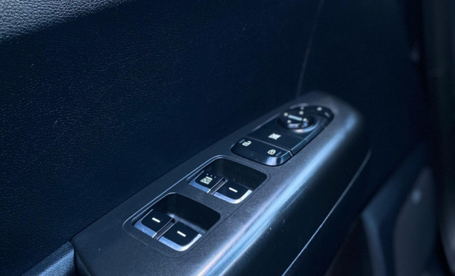 Sportage LX 2.0 Aut. 2017 – A SUV que une procedência, conforto e segurança!-11