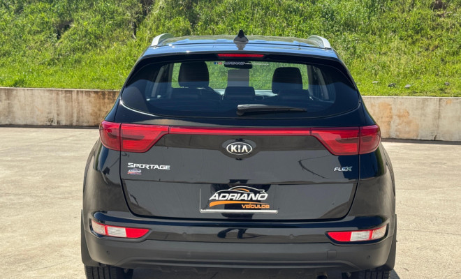 Sportage LX 2.0 Aut. 2017 – A SUV que une procedência, conforto e segurança!-1