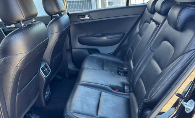 Sportage LX 2.0 Aut. 2017 – A SUV que une procedência, conforto e segurança!-20