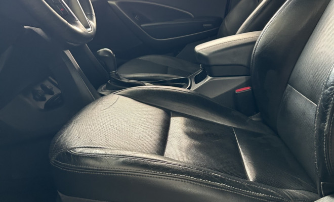 Hyundai Santa Fe/GLS 3.3 V6 4X4 Tiptronic 2015 Gasolina-12