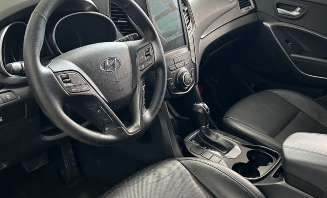 Hyundai Santa Fe/GLS 3.3 V6 4X4 Tiptronic 2015 Gasolina-10