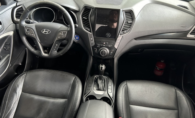 Hyundai Santa Fe/GLS 3.3 V6 4X4 Tiptronic 2015 Gasolina-8