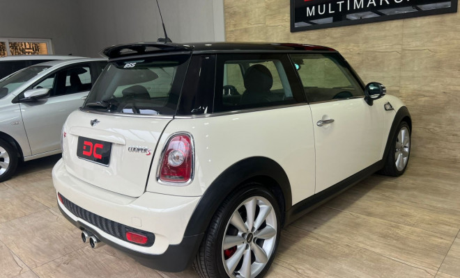 MINI COOPER S 1.6 Aut. 2010 Gasolina-2