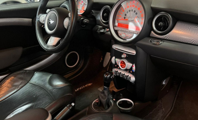 MINI COOPER S 1.6 Aut. 2010 Gasolina-5