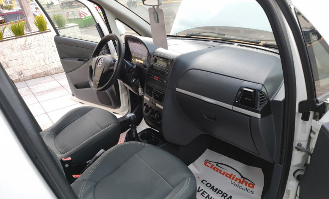 Fiat Idea ATTRACTIVE 1.4 Fire Flex 8V 5p 2012-8