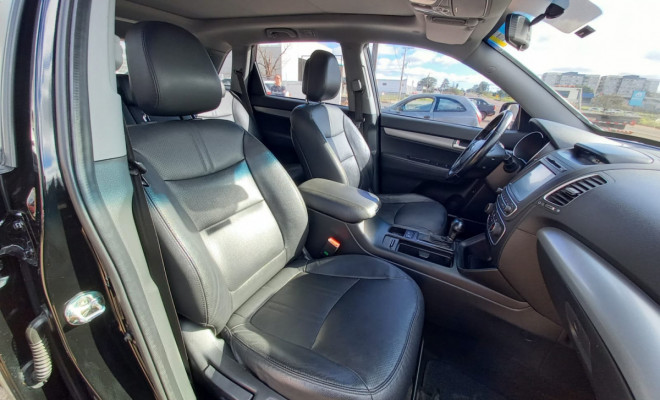 Kia Motors Sorento 3.5 V6 24V 4x4 Aut. 2015 Gasolina-11