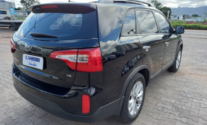 Kia Motors Sorento 3.5 V6 24V 4x4 Aut. 2015 Gasolina-3