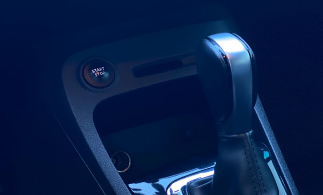 CAPTUR Intense 2.0 Aut. 2020-6