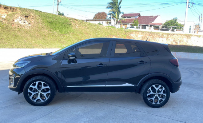 CAPTUR Intense 2.0 Aut. 2020-1