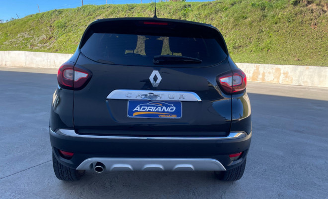 CAPTUR Intense 2.0 Aut. 2020-14