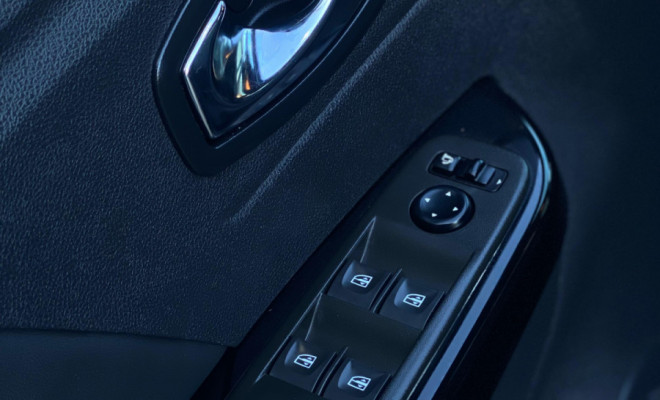 CAPTUR Intense 2.0 Aut. 2020-9