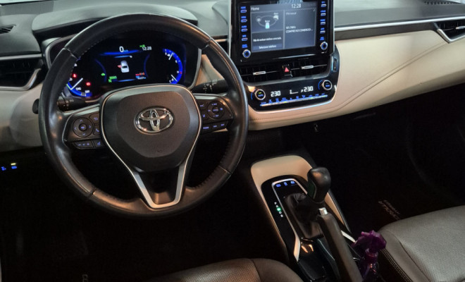 Toyota Corolla Altis Prem. 1.8 (Híbrido) 2021-8