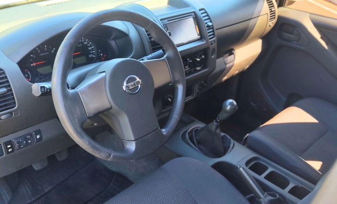 Frontier XE CD 4x4 2.5 Diesel 2013-6