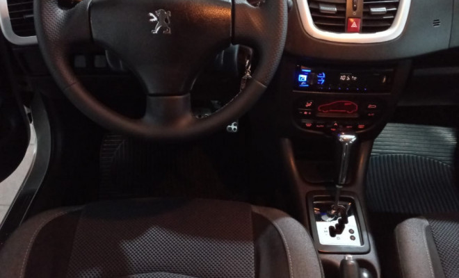 Peugeot 207 XS 1.6 Flex 16V 5p Aut. 2010 Flex-4