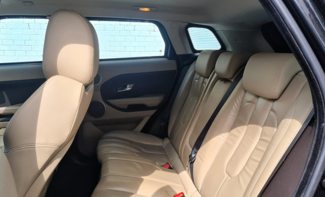 Range Rover EVOQUE 2015 Pure  2.0 Automático  5p-5