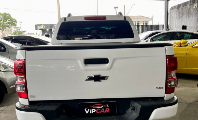 GM - Chevrolet S10 Pick-Up LS 2.4 F.Power 4x2 CD 2014 Flex-2