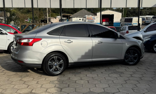 Ford Focus Sedan 2.0 16V/2.0 16V Flex 4p Aut. 2015 Flex-4