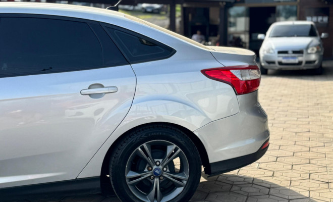 Ford Focus Sedan 2.0 16V/2.0 16V Flex 4p Aut. 2015 Flex-2