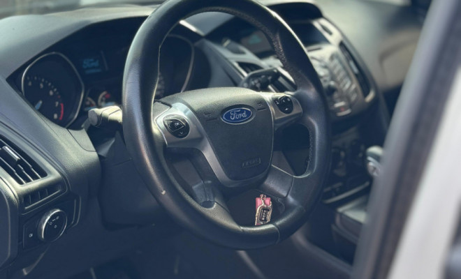 Ford Focus Sedan 2.0 16V/2.0 16V Flex 4p Aut. 2015 Flex-1