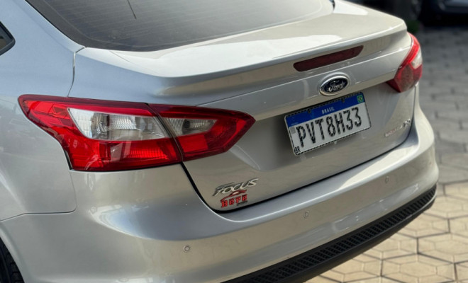 Ford Focus Sedan 2.0 16V/2.0 16V Flex 4p Aut. 2015 Flex-3