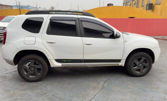 Renault DUSTER Dynamique 2.0 Hi-Flex 16V Mec. 2015 Flex-5