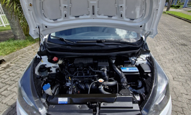 Hyundai HB20S C.Plus/C.Style1.0 Flex 12V Mec. 4P 2014 Flex-10