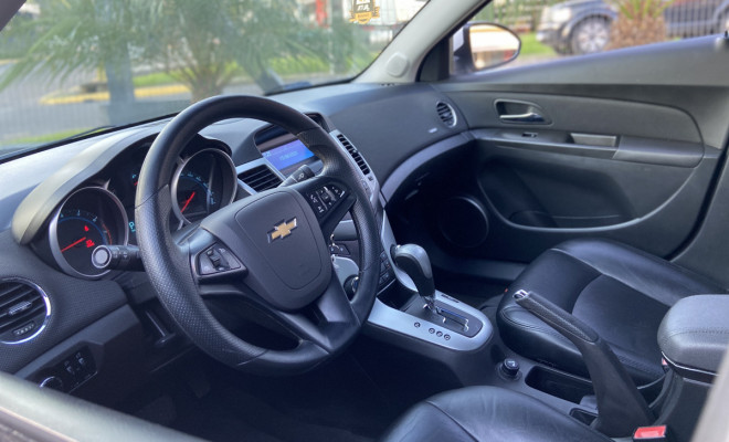 GM - Chevrolet CRUZE LT 1.8 16V FlexPower 4p Aut. 2013 Flex-6