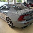 Volvo S60 T8 POLESTAR 2.0 4p Híbrido 2020 Elétrico-4