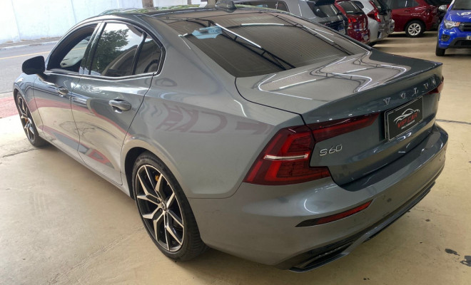 Volvo S60 T8 POLESTAR 2.0 4p Híbrido 2020 Elétrico-4