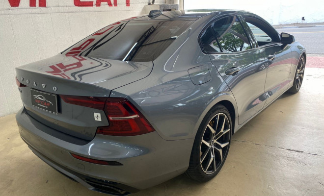 Volvo S60 T8 POLESTAR 2.0 4p Híbrido 2020 Elétrico-2