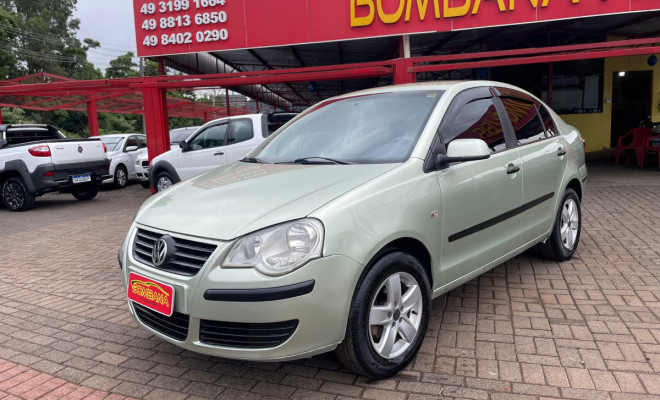 VW - VolksWagen Polo 1.6 Mi/S.Ouro 1.6 Mi Tot.Flex 8V 5p 2008