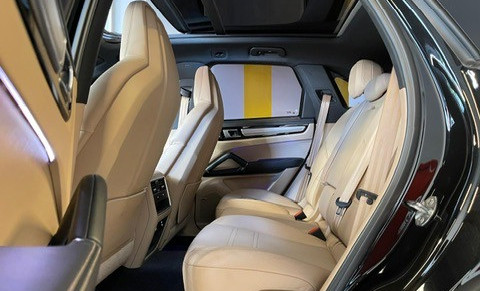 Porsche Cayenne Platinum Ed. 3.0 (Híbrido) 2023 Elétrico - Blindado-12