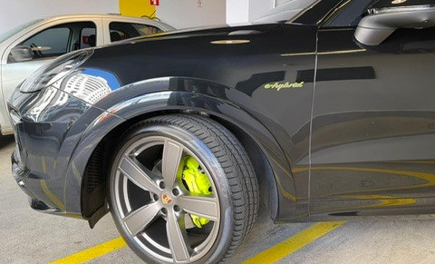 Porsche Cayenne Platinum Ed. 3.0 (Híbrido) 2023 Elétrico - Blindado-15