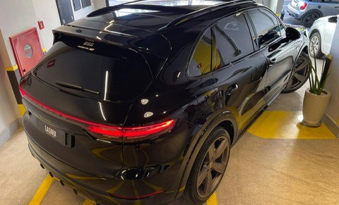 Porsche Cayenne Platinum Ed. 3.0 (Híbrido) 2023 Elétrico - Blindado-18