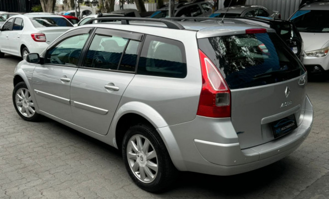 Renault Megane Grand Tour Dynam. Hi-Flex 1.6 16V 2011 Flex-1