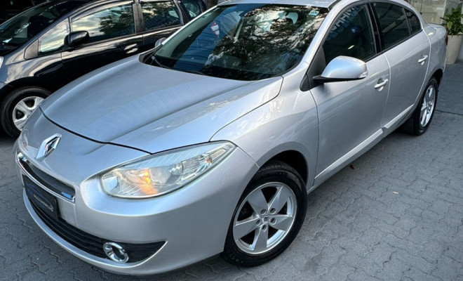 Renault FLUENCE Sed. Dynamique 2.0 16V FLEX Mec. 2012 Flex-1