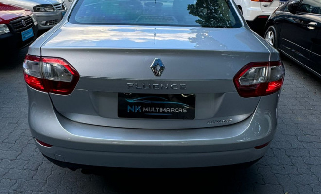 Renault FLUENCE Sed. Dynamique 2.0 16V FLEX Mec. 2012 Flex-7