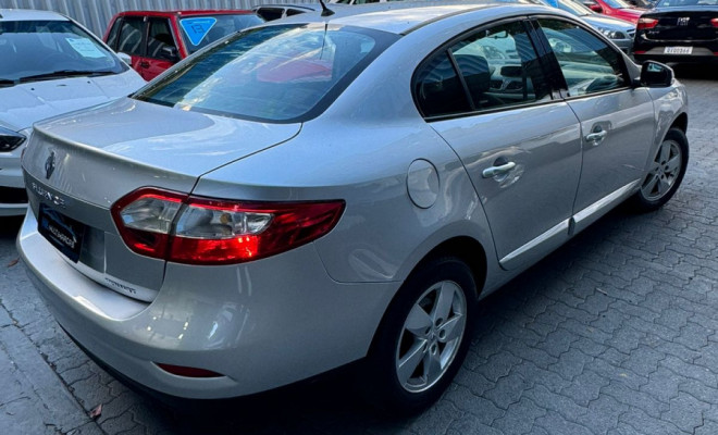 Renault FLUENCE Sed. Dynamique 2.0 16V FLEX Mec. 2012 Flex-2