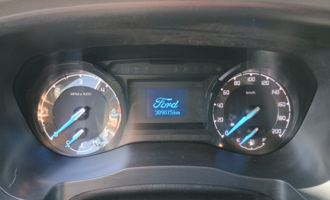 Ford Ranger XLS 2.2 4x4 CD Diesel Aut. 2018 Diesel-9