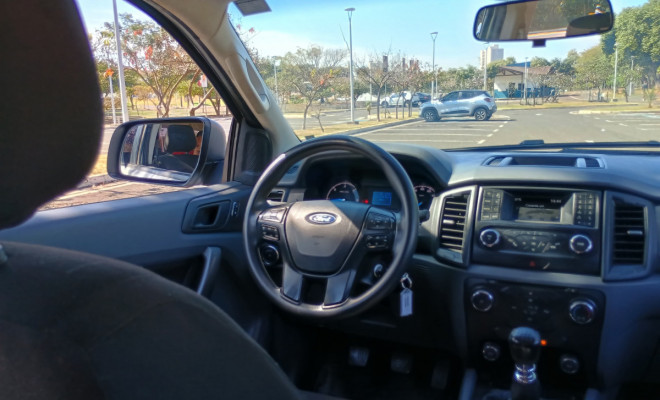 Ford Ranger XLS 2.2 4x4 CD Diesel Aut. 2018 Diesel-3