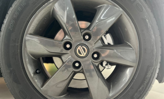 Nissan TIIDA SL 1.8/1.8 Flex 16V Aut. 2011 Flex-12