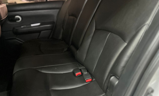 Nissan TIIDA SL 1.8/1.8 Flex 16V Aut. 2011 Flex-10