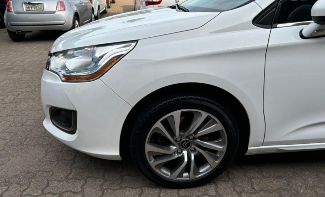 Citroën C4 LOUNGE Tendance 1.6 Turbo Flex Aut. 2015 Flex-2