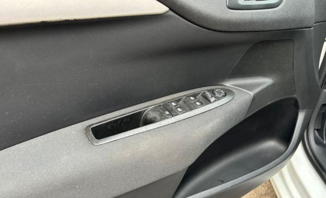 Citroën C4 LOUNGE Tendance 1.6 Turbo Flex Aut. 2015 Flex-7
